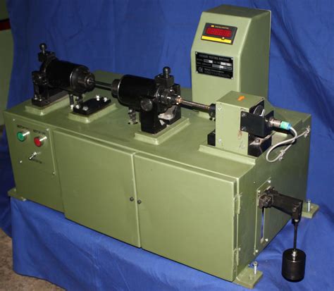 Fatigue Testing Machine 